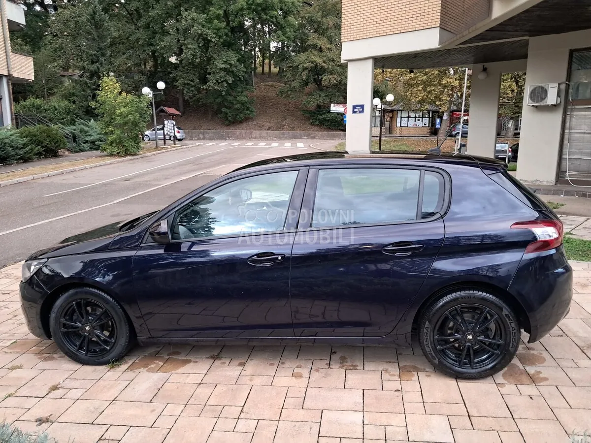 Peugeot 308 2015 photo 5