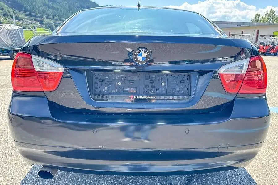 BMW 3 Series 2006 photo 3