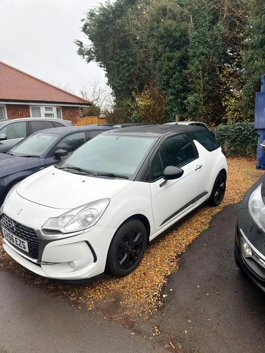 DS Automobiles Ds 3 2016 photo 2