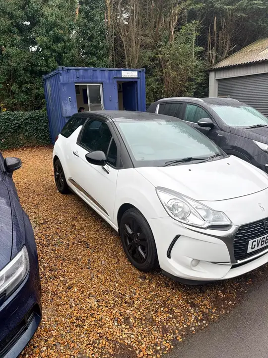 DS Automobiles Ds 3 2016 photo 3