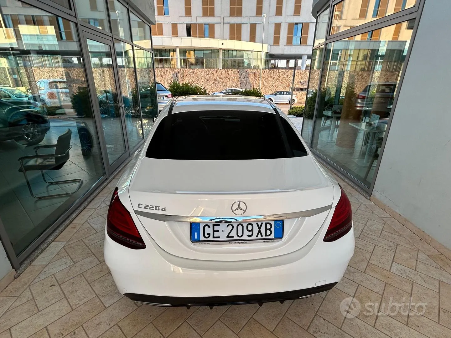 Mercedes-Benz C-Class 2021 photo 4