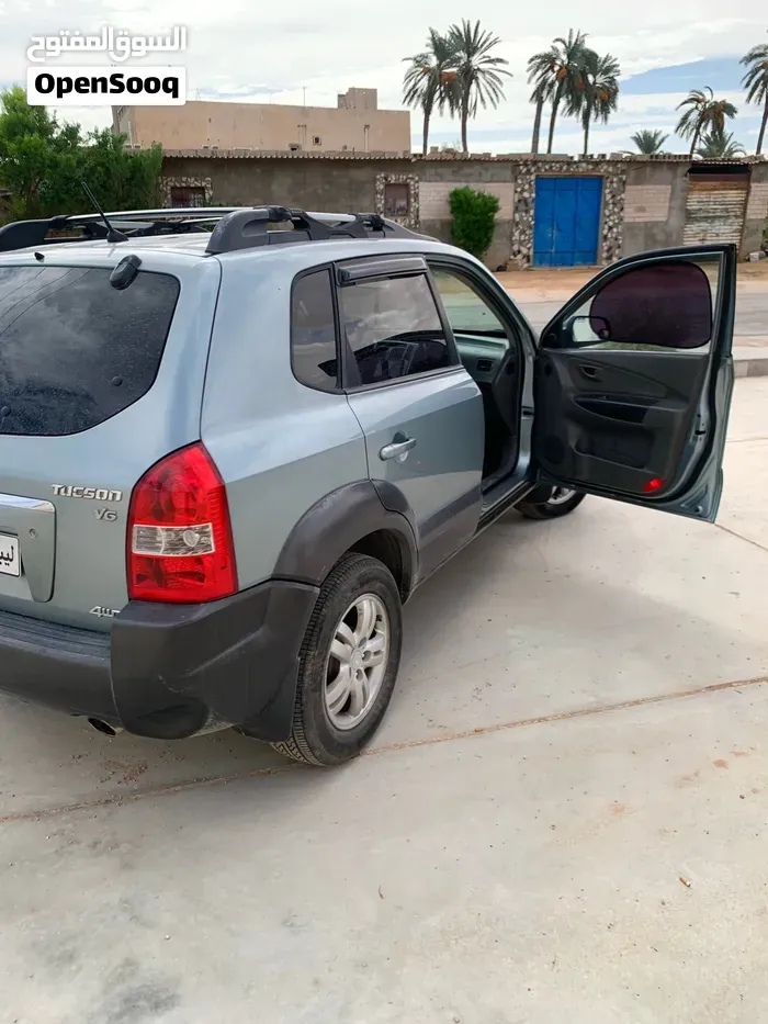 Hyundai Tucson 2007 photo 2