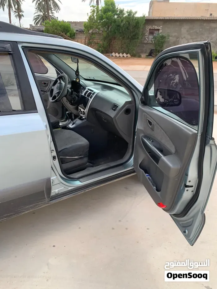 Hyundai Tucson 2007 photo 4
