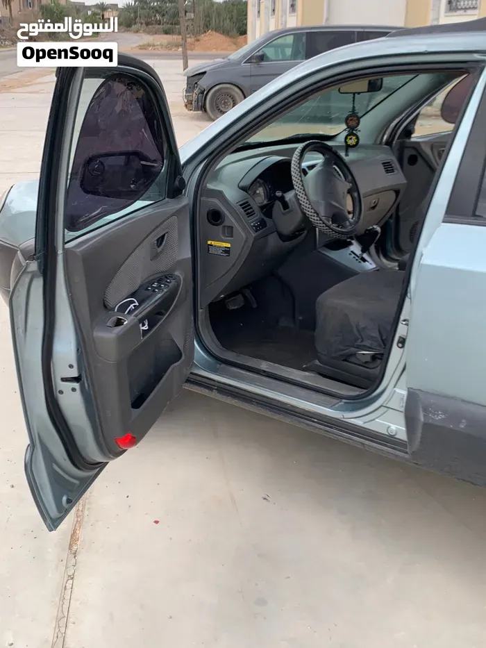Hyundai Tucson 2007 photo 3