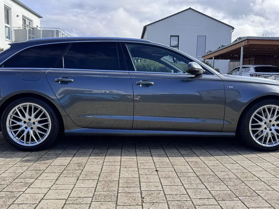 Audi A6 Avant