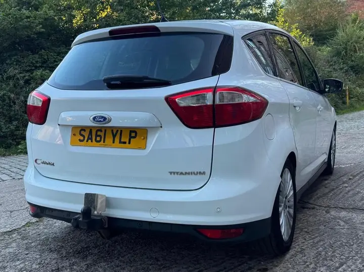 Ford C-Max 2011 photo 4