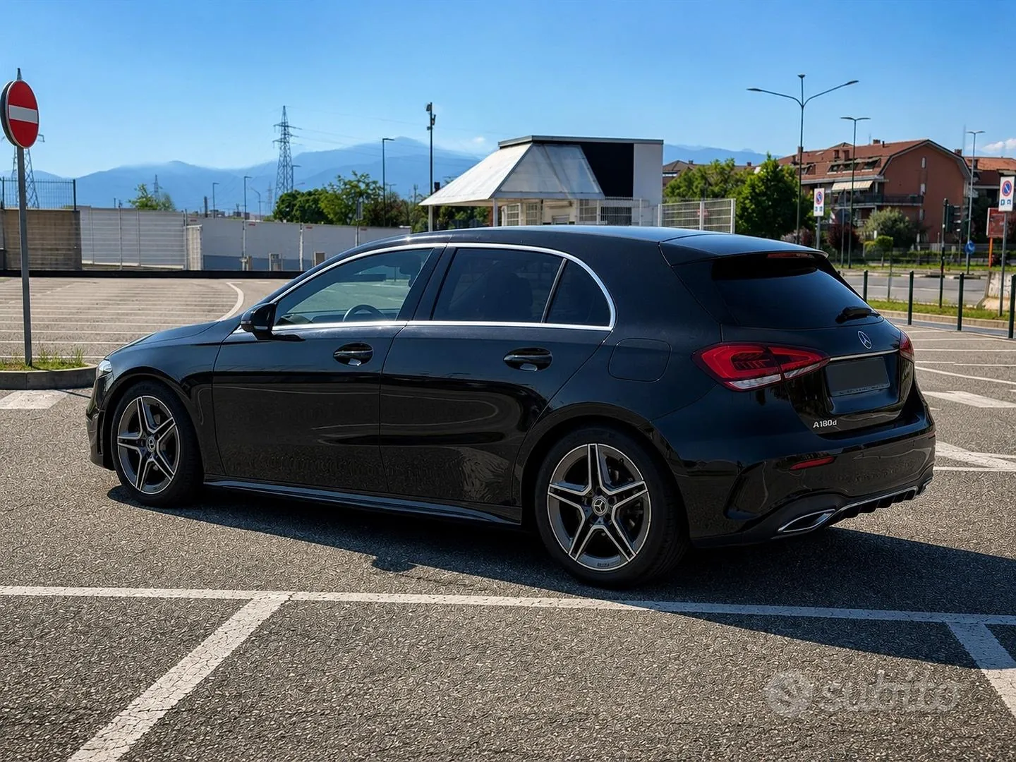 Mercedes-Benz A 180 2019 photo 2