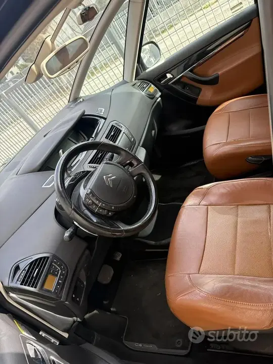 Citroen C4 2008 photo 5