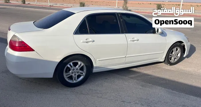 Honda Accord 2007 photo 4