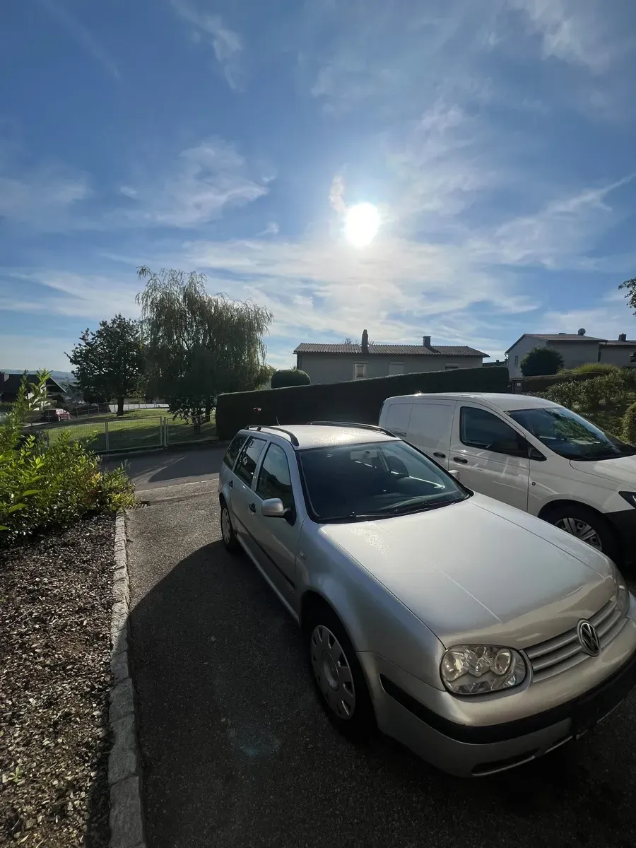 Volkswagen Golf 2005 photo 2
