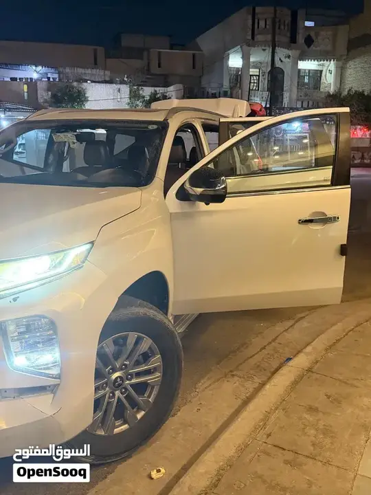 Mitsubishi Pajero Sport