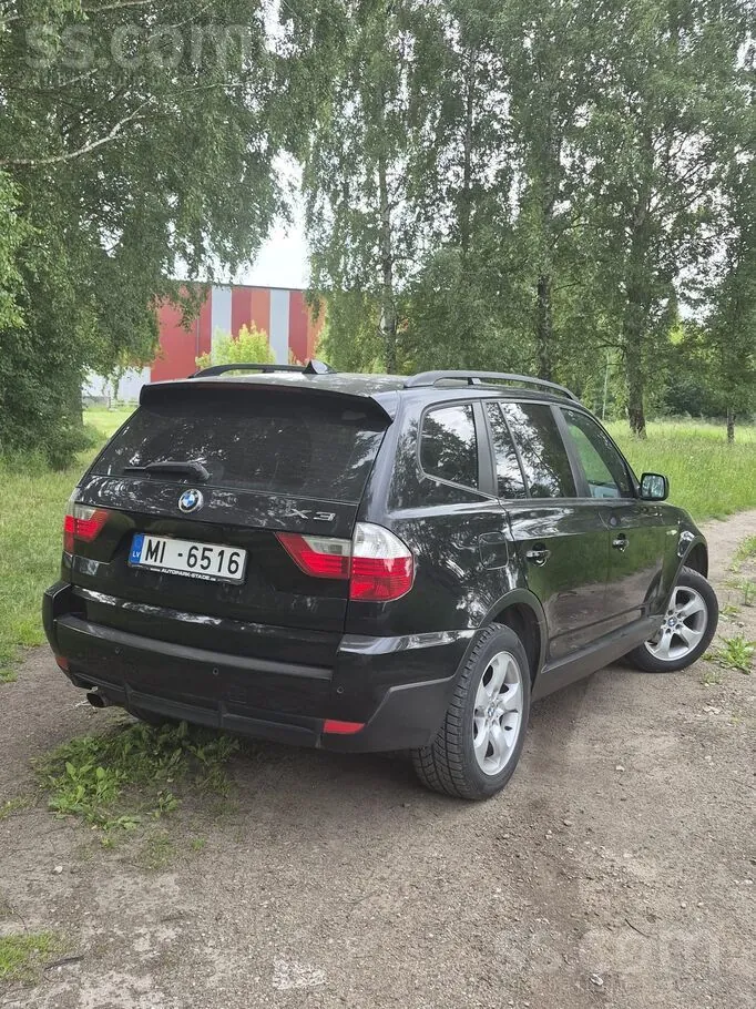 BMW X3 2008 photo 2