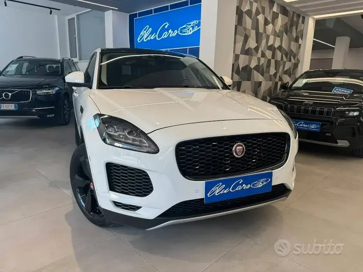 Jaguar E-Pace 2019 photo 2