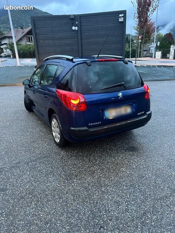 Peugeot 207