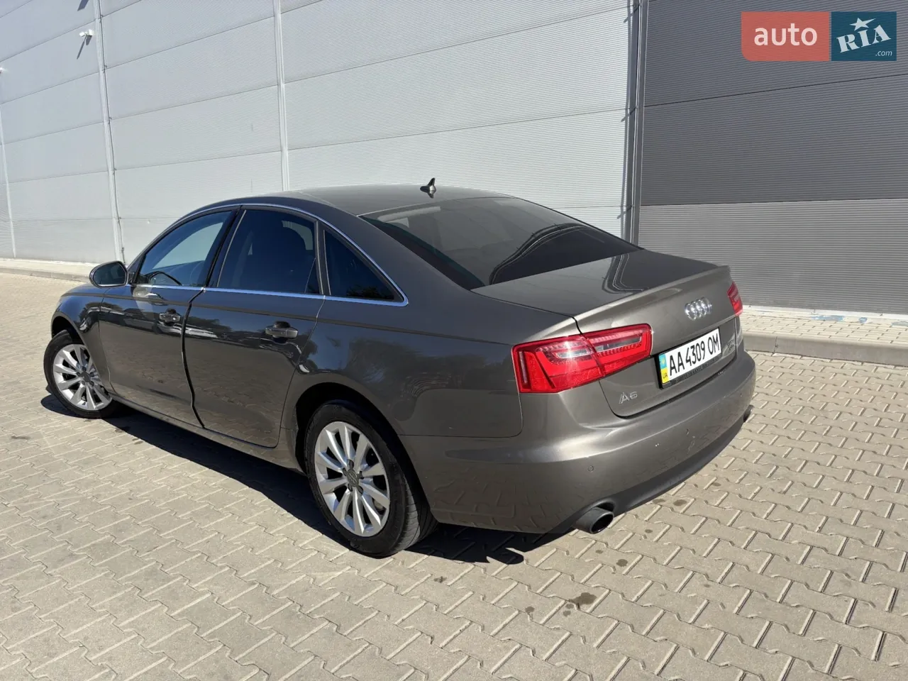 Audi A6 2011 photo 3