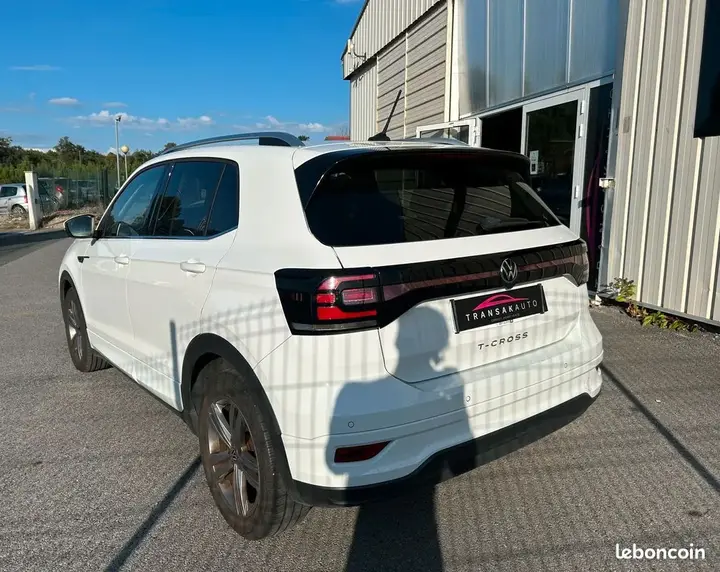 Volkswagen T-Cross 2022 photo 3
