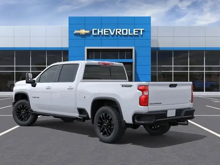 Chevrolet Silverado 2500 2026 photo 3