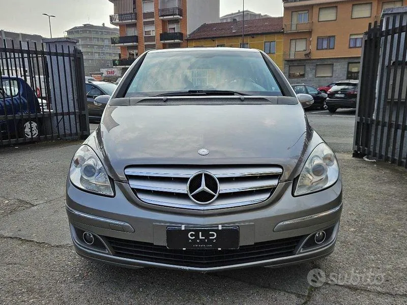 Mercedes-Benz Class B 2007 photo 2