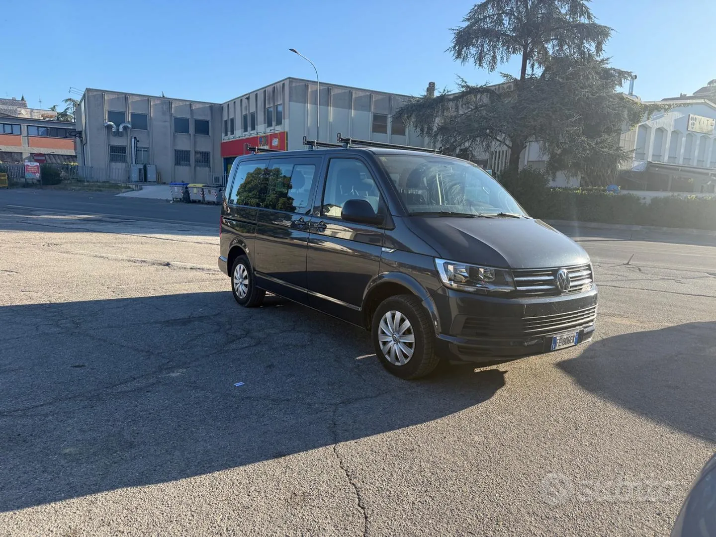 Volkswagen Caravelle 2016 photo 2