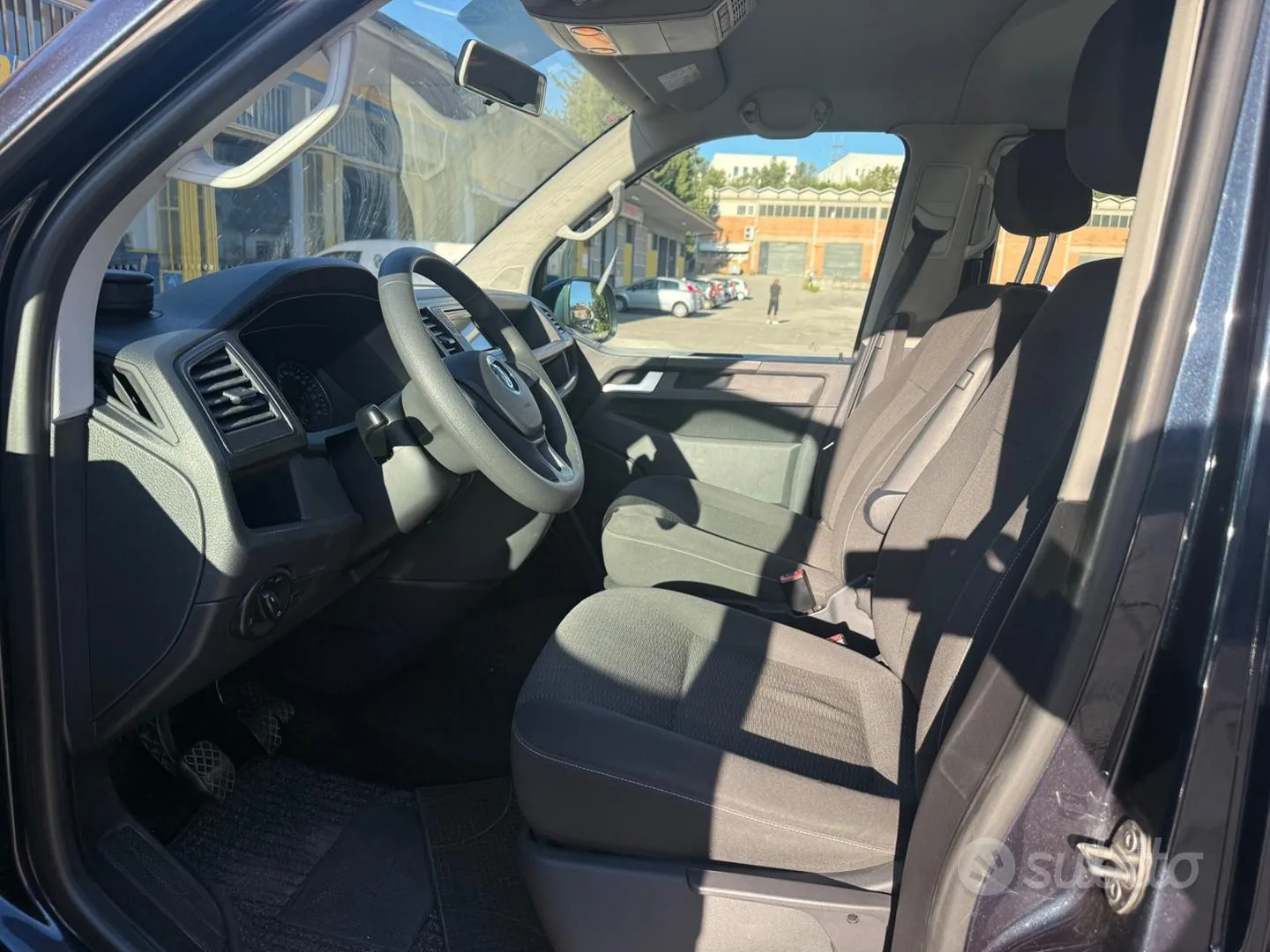 Volkswagen Caravelle 2016 photo 3