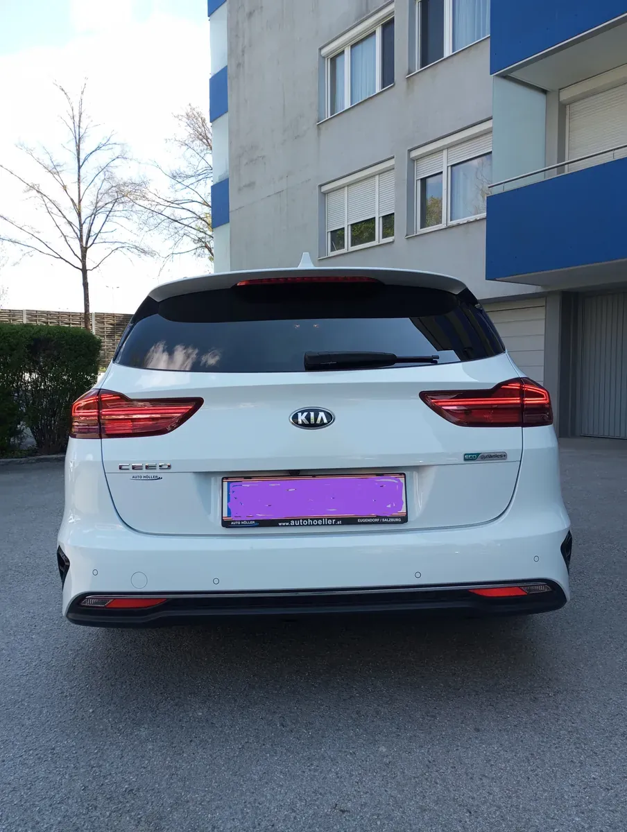 Kia Ceed 2021 photo 2