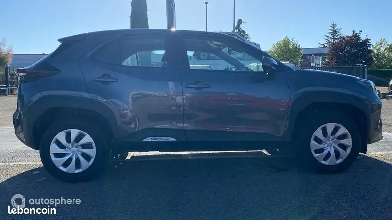 Toyota Yaris Cross 2025 photo 4