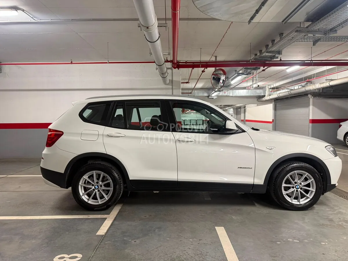 BMW X3 2012 photo 4