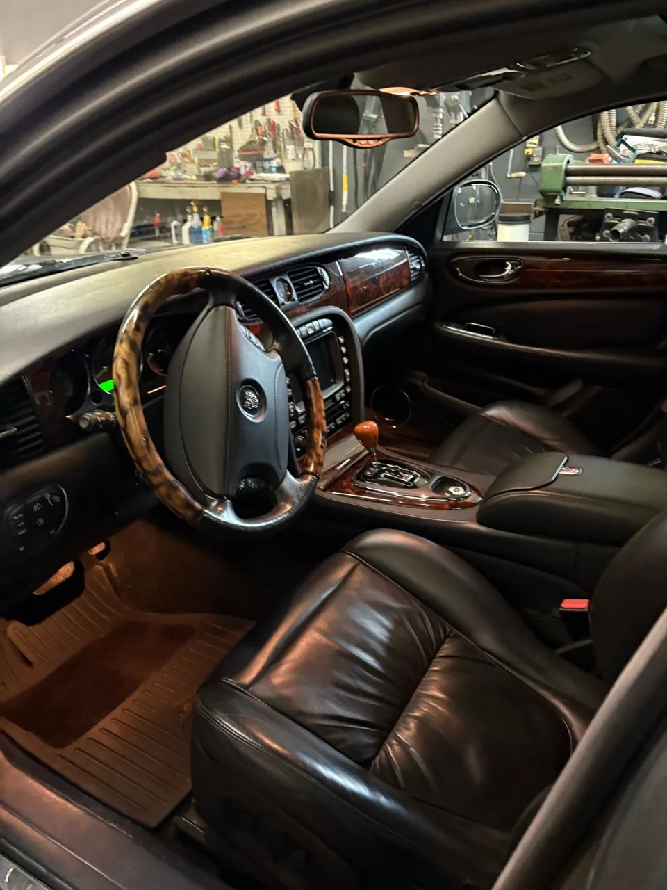 Jaguar Xj8