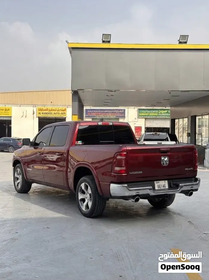 Dodge Ram Laramie 2021 photo 2