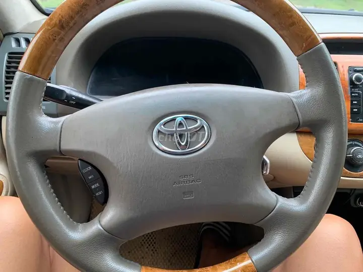 Toyota Camry 2003 photo 4