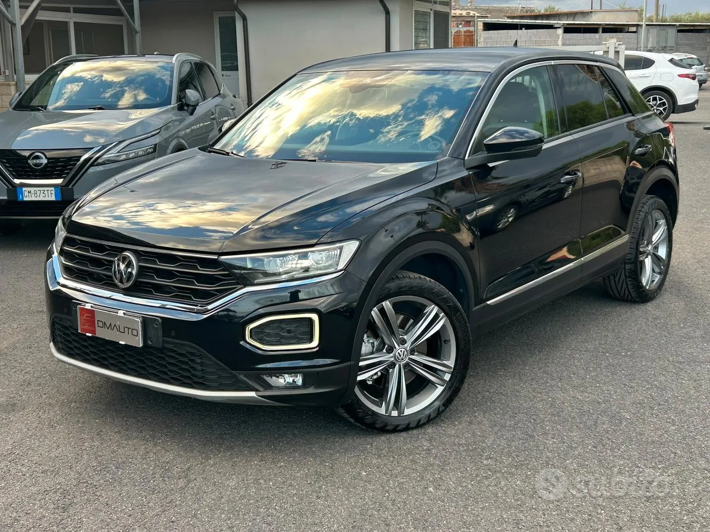 Volkswagen T-Roc 2021 photo 2