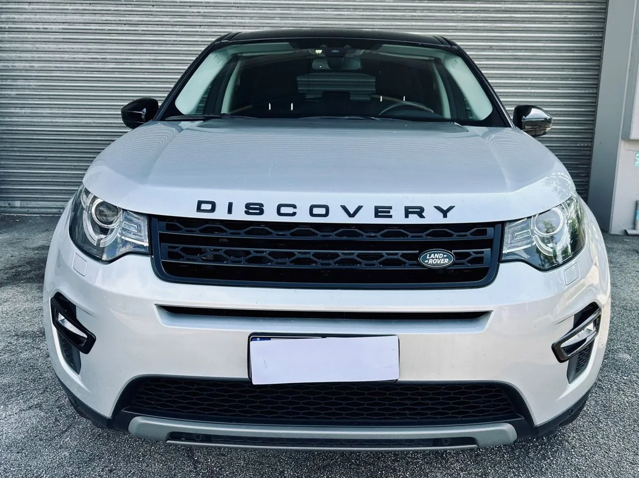 Land Rover Discovery Sport 2019 photo 2