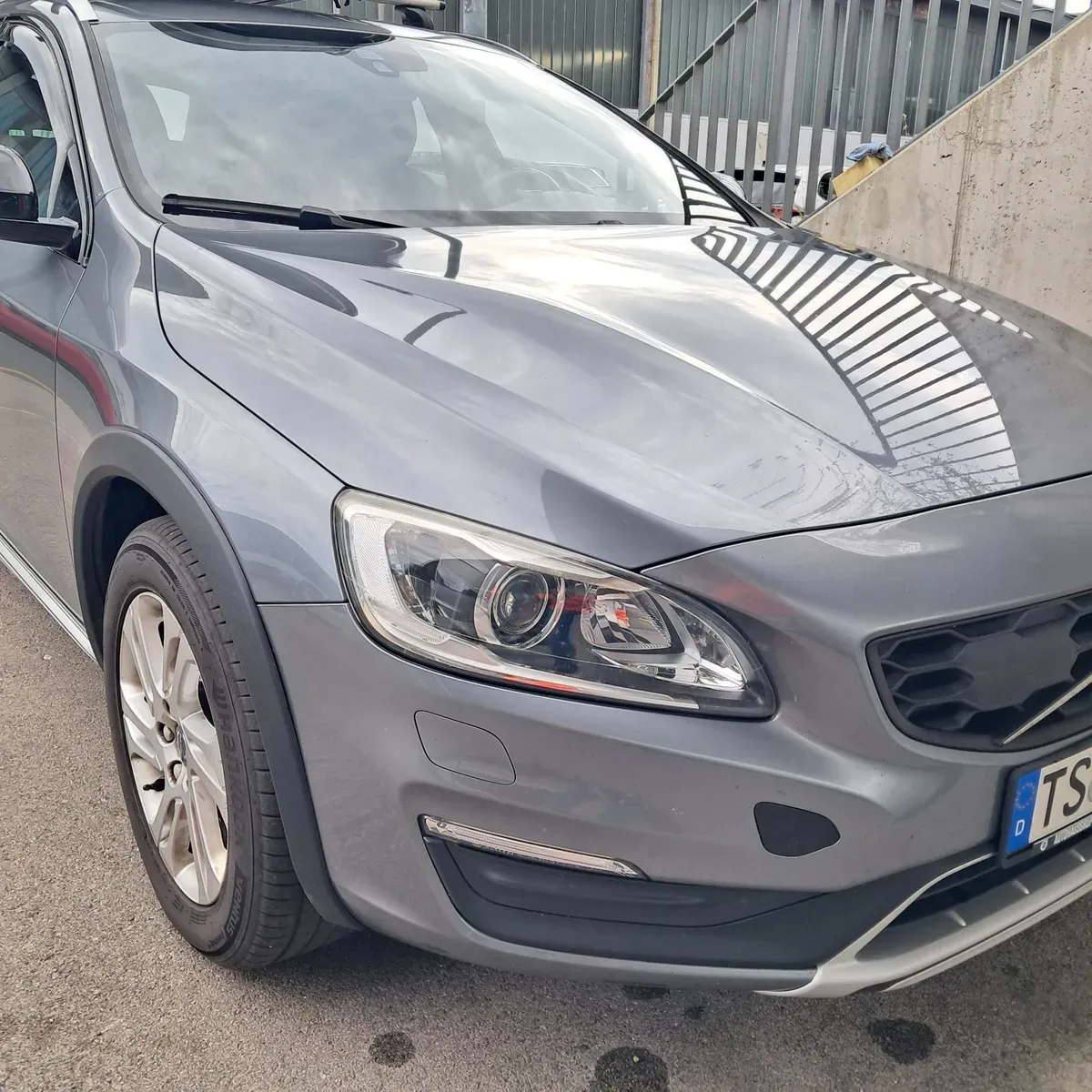 Volvo V60 2016 photo 2