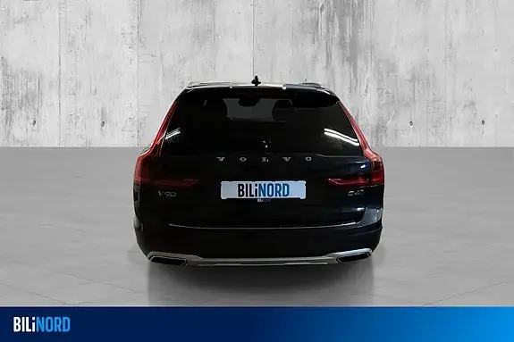 Volvo V90 Cross Country 2017 photo 5