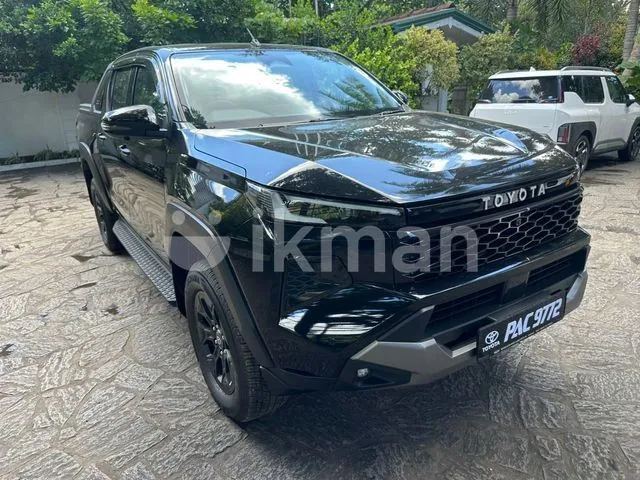 Toyota Hilux 2026 photo 2