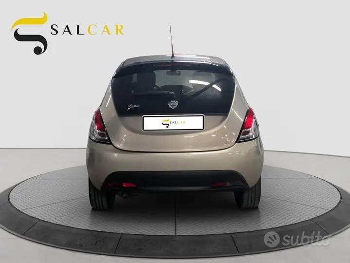 Lancia Ypsilon 2012 photo 5
