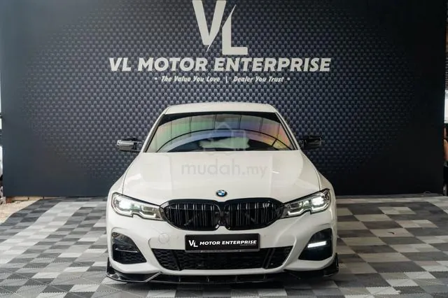 BMW 330I
