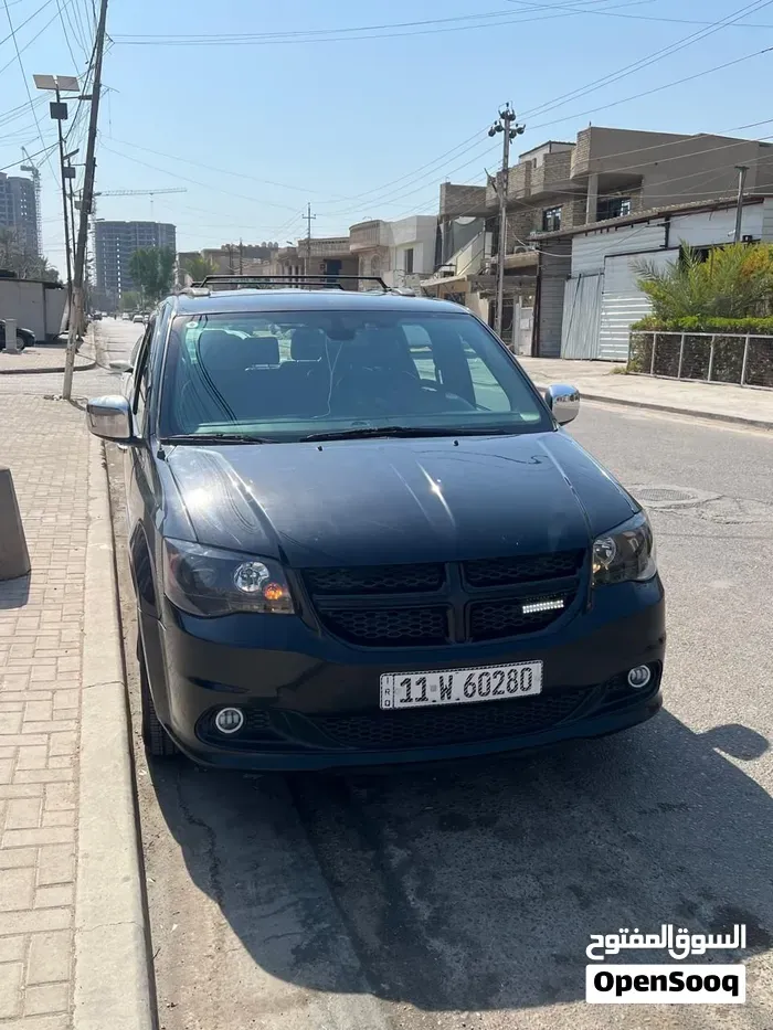 Dodge Caravan 2017 photo 2