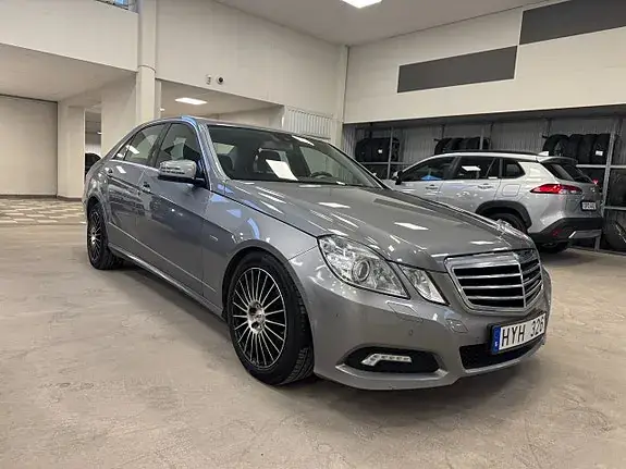 Mercedes-Benz E-Class 2010 photo 3