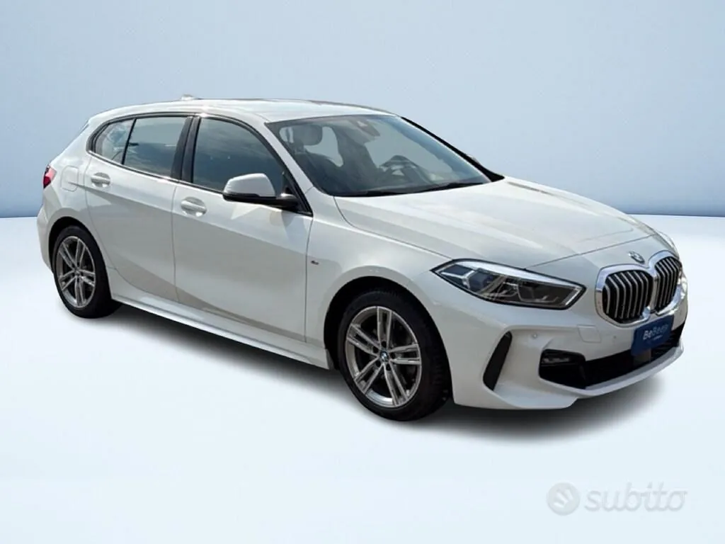 BMW 1 Series 2022 photo 3