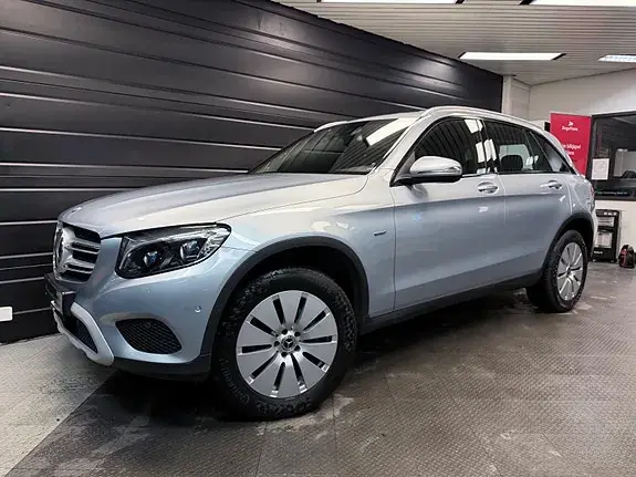 Mercedes-Benz Glc 350 E 2017 photo 2