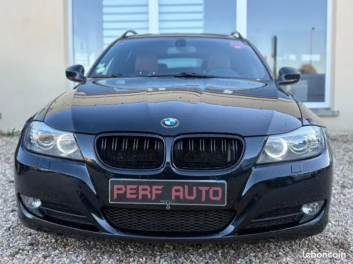 BMW Série 3 2009 photo 2