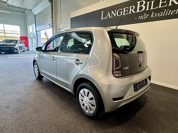 Volkswagen Up 2022 photo 3