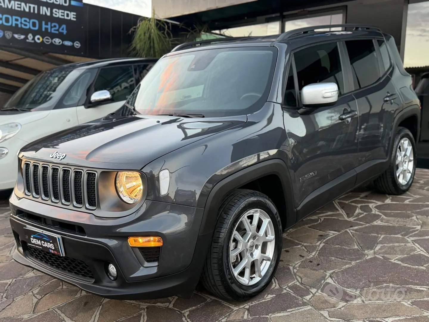 Jeep Renegade 2022 photo 3