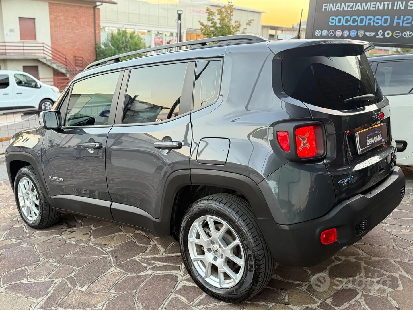 Jeep Renegade 2022 photo 4