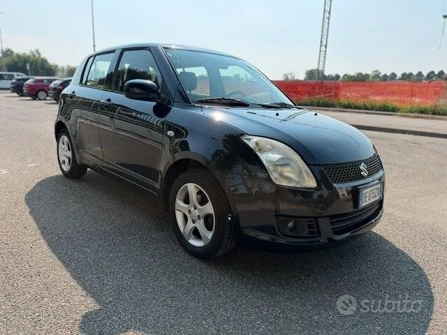 Suzuki Swift 2007 photo 3