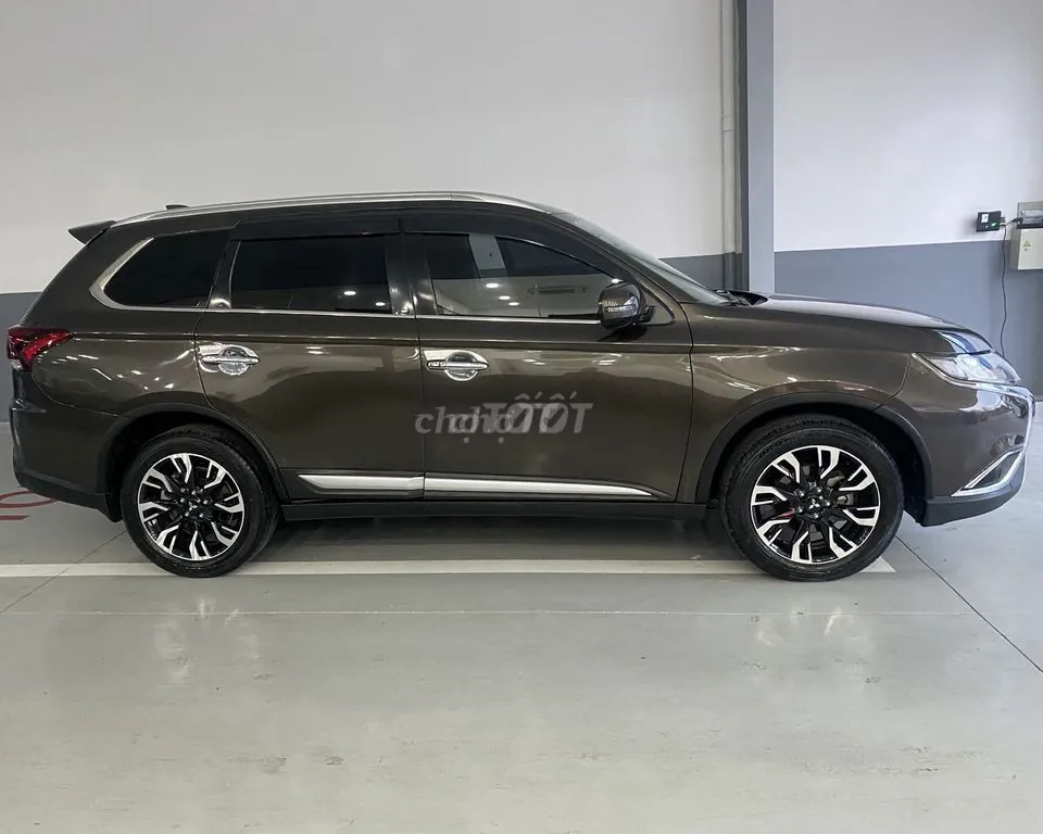 Mitsubishi Outlander 2020 photo 4