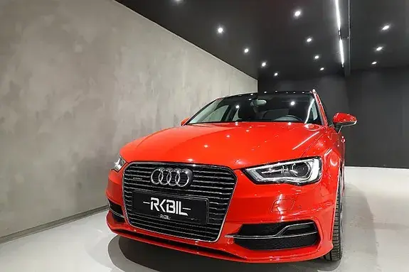Audi A3 2015 photo 2
