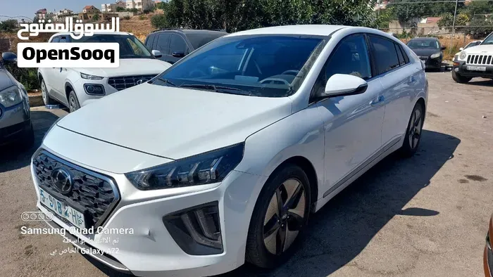 Hyundai Ioniq 2022 photo 2
