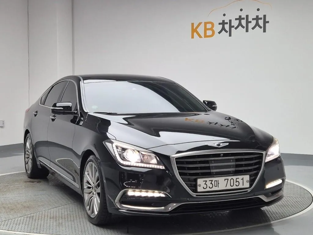 Genesis G80 2017 photo 4